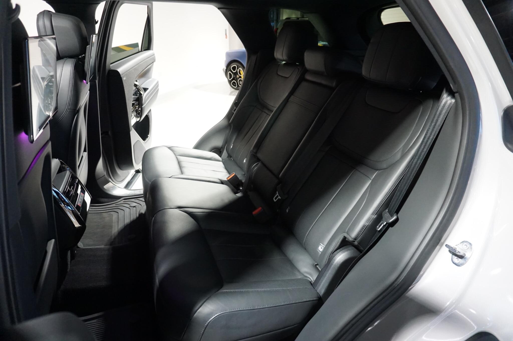 Land Rover Range Rover Sport 3.0 D300 MHEV Dynamic SE SUV 5dr Diesel Auto 4WD Euro 6 (s/s) (300 ps)